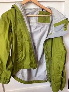 L.L.Bean Chartreuse Green Hooded Rain Shell